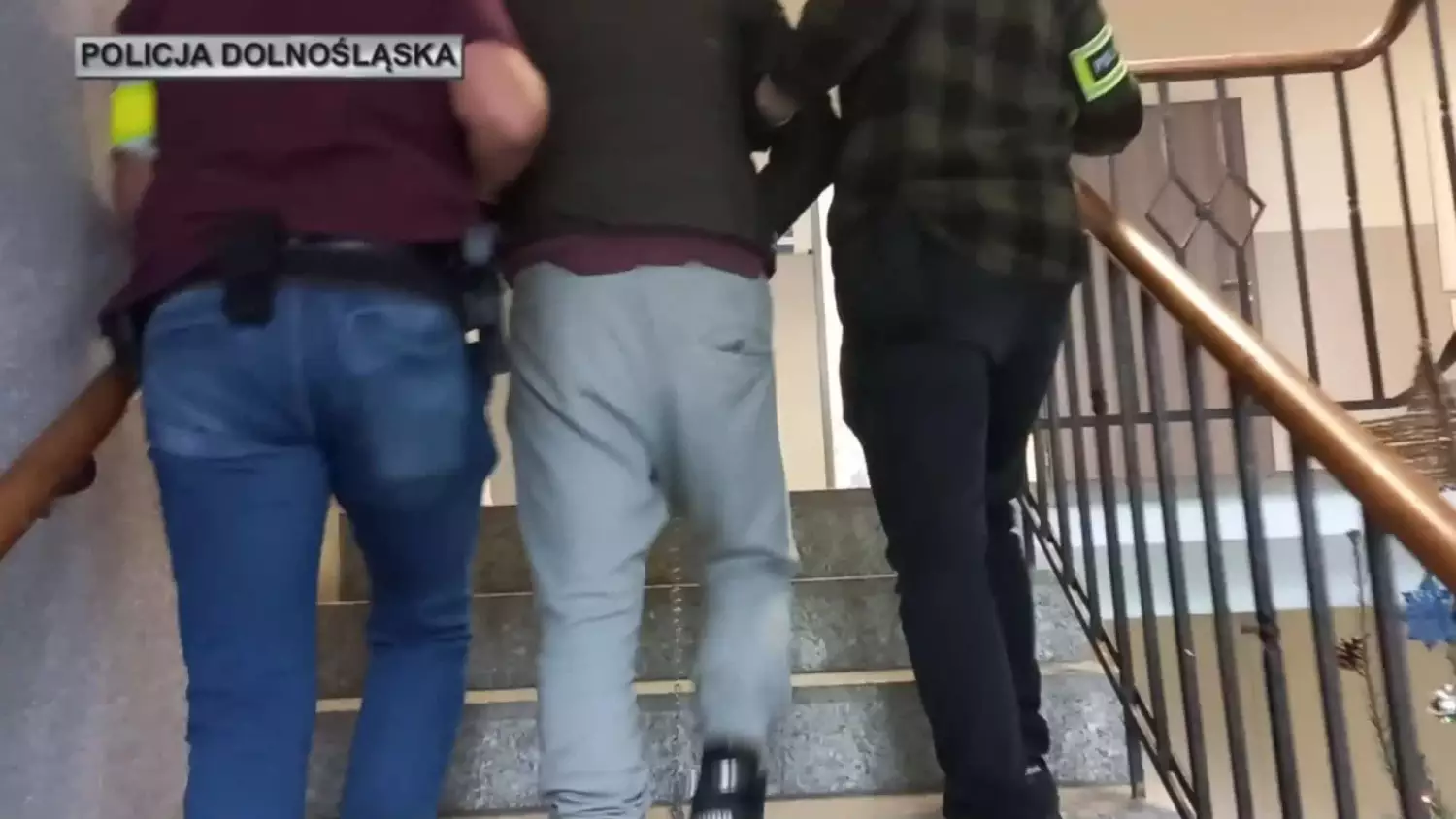 411-221121-6588db2.mp4