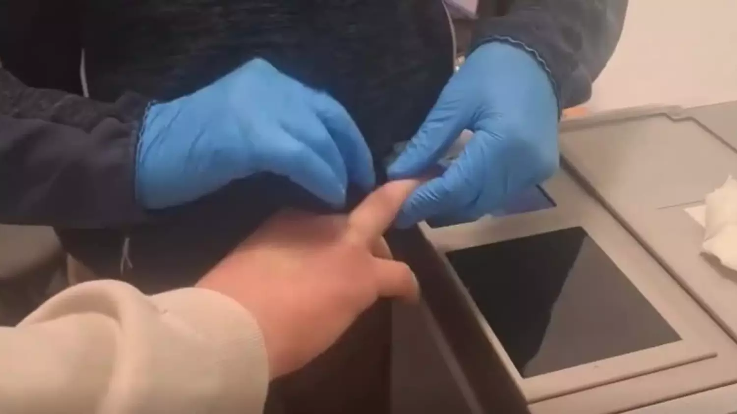 aqoov5tgchxiv2gqzr-ltcwotykbsnbrhhl-g7qhgflw6if0rgthpqobganq2mywm-c8qadkek1vzdn3ck2hmssjsuy9enxecp-ag6qbe35ga.mp4