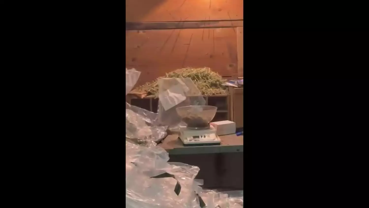 fdownloadernet-aqm0fvoj2wk0cywei6tpg7pqd0spv4wkutdjyih8n1n4pke-xj0w-dtnlvmgksepq-yhrtcse3dc9cc4lkcgm-igwasgsdyq-ero0sz5brnz5a-720p-hd.mp4