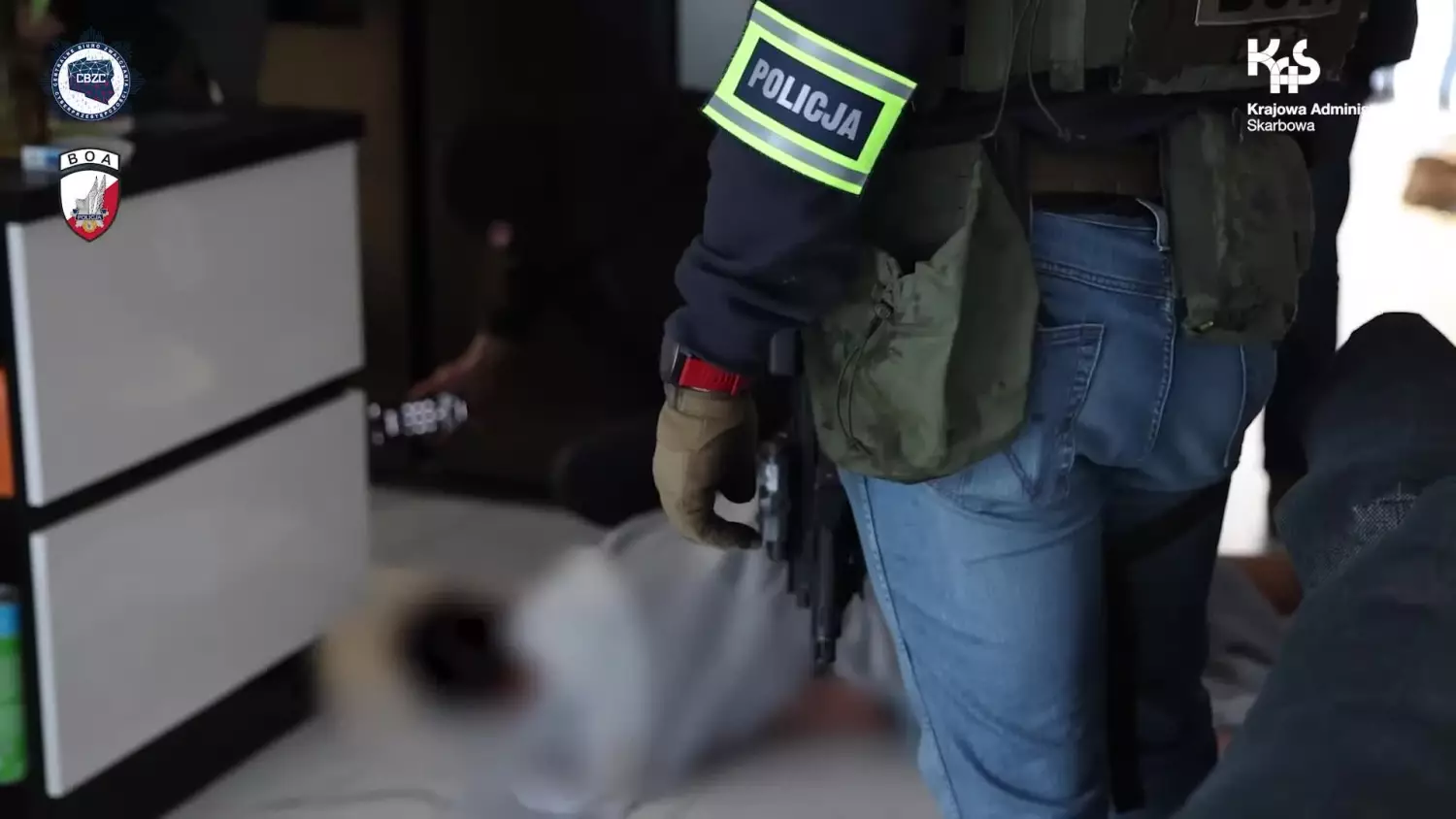 fdownloadernet-1920000065571201-1080p.mp4