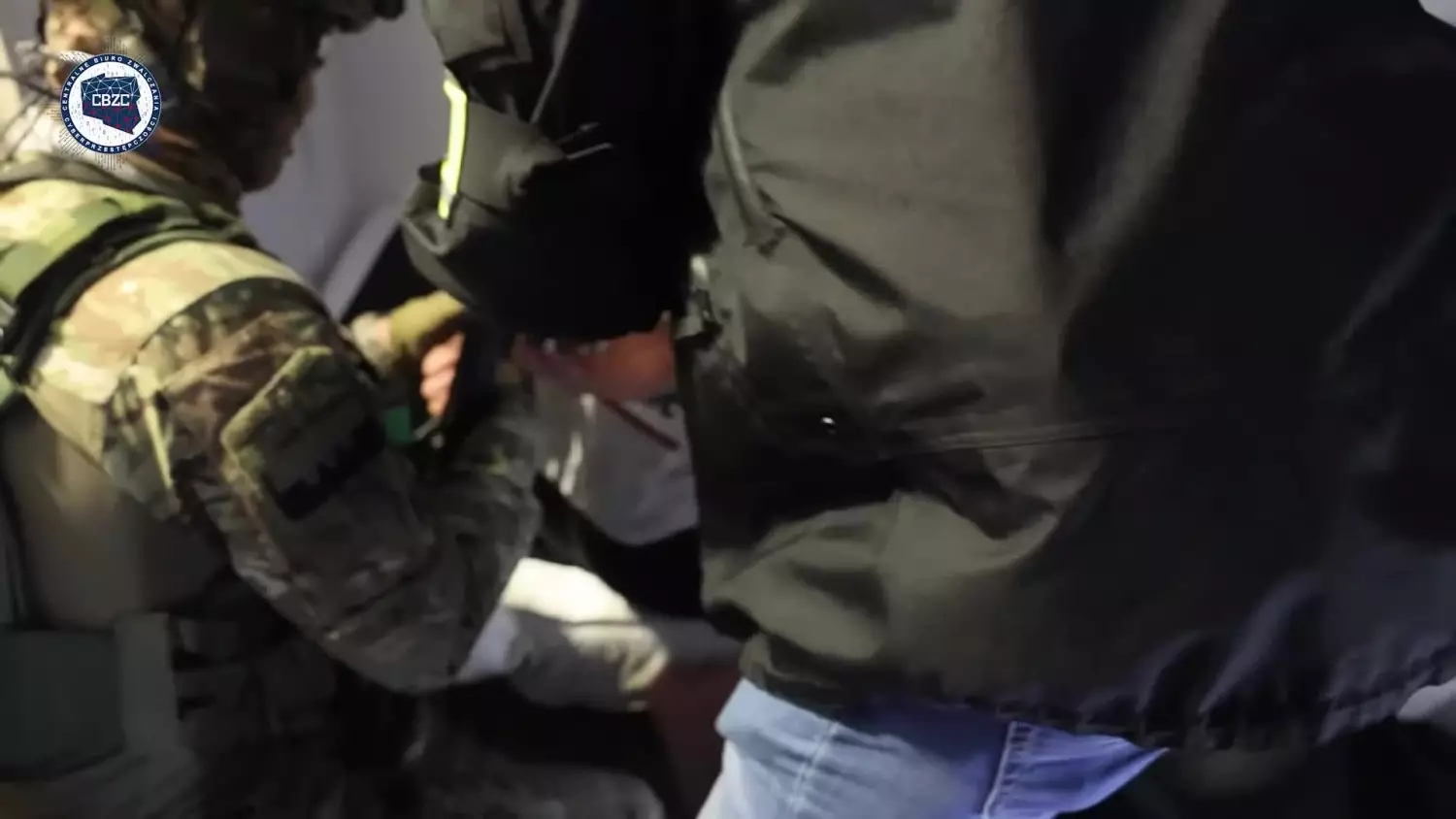 fdownloadernet-915394277931587-1080p.mp4